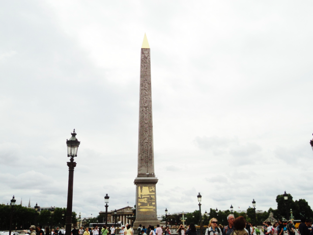 Pictures of Paris by Minakhee Mishra Buzzingtales